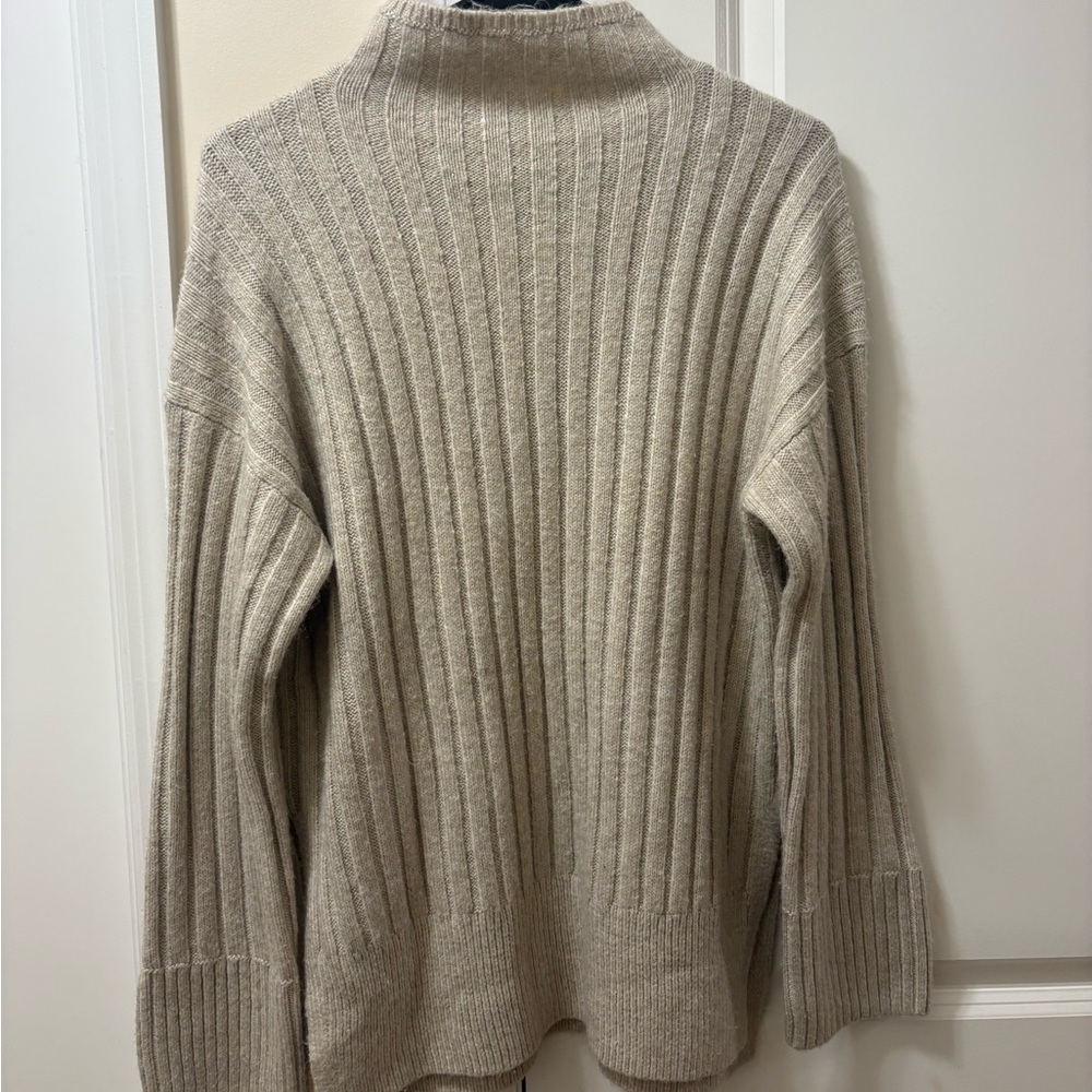 Abercrombie & Fitch Ribbed Mock Neck Sweater